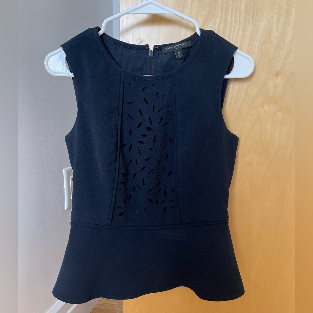 Banana Republic Black Sleeveless Peplum Top | Size 0